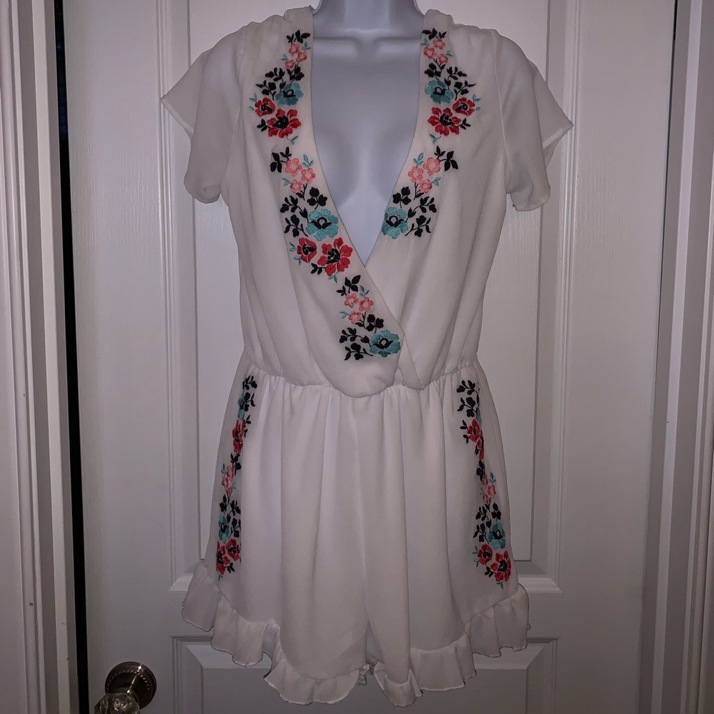 Embroidered Floral Romper